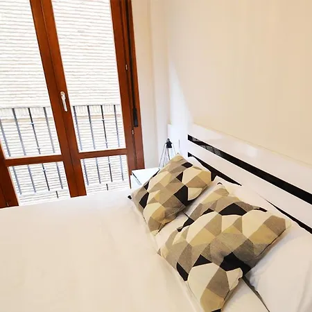 Encanto Plaza De Espana Tarazona