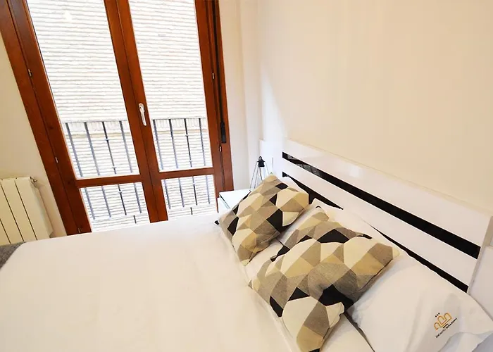 Encanto Plaza De Espana Tarazona